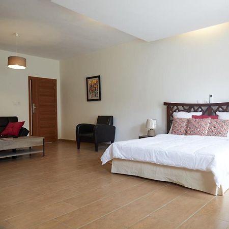 Residence Awale Abidjan Luaran gambar