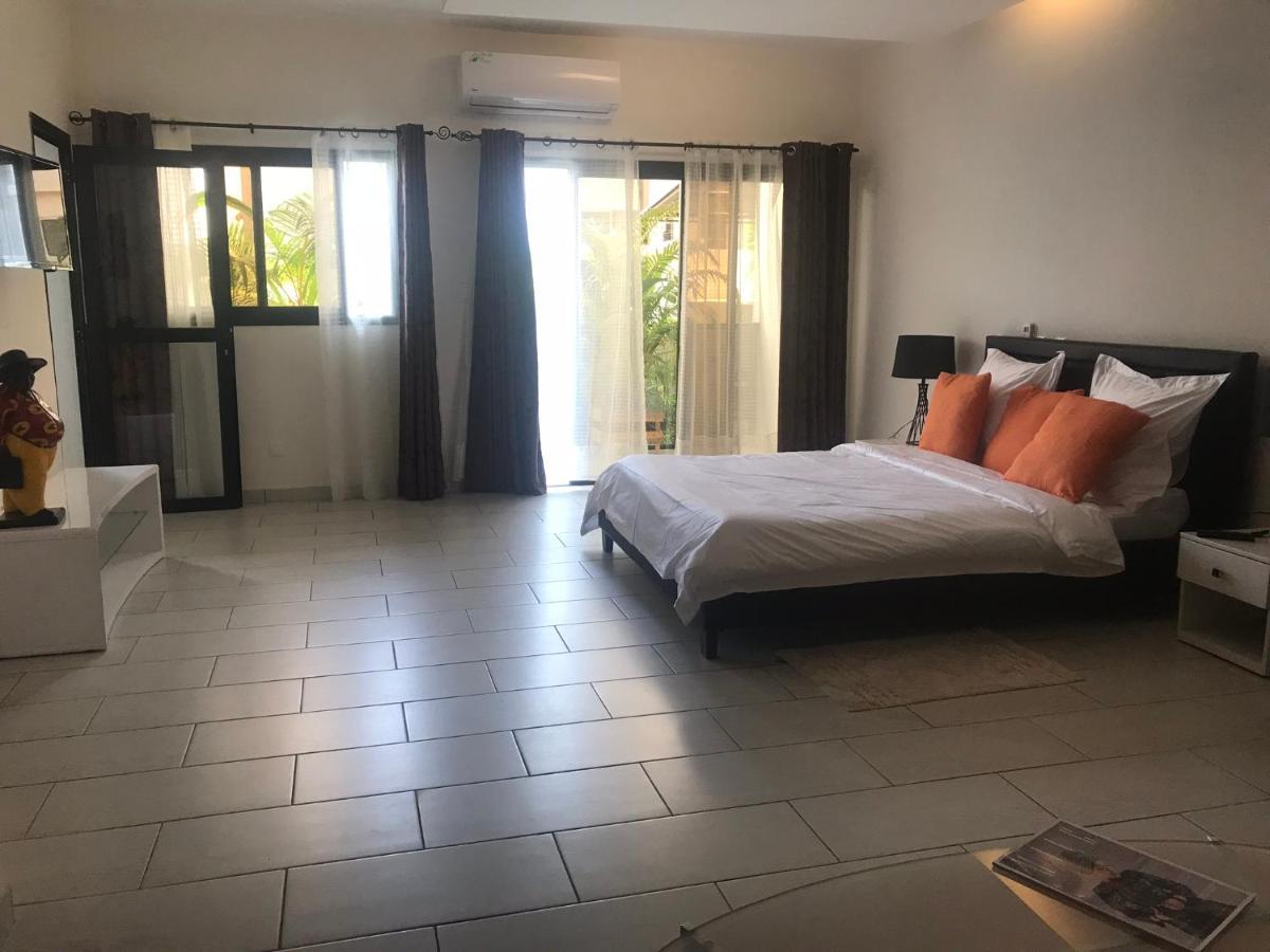 Residence Awale Abidjan Luaran gambar