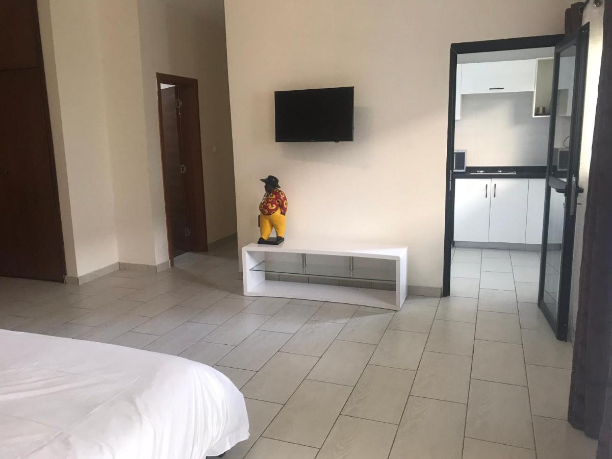 Residence Awale Abidjan Luaran gambar