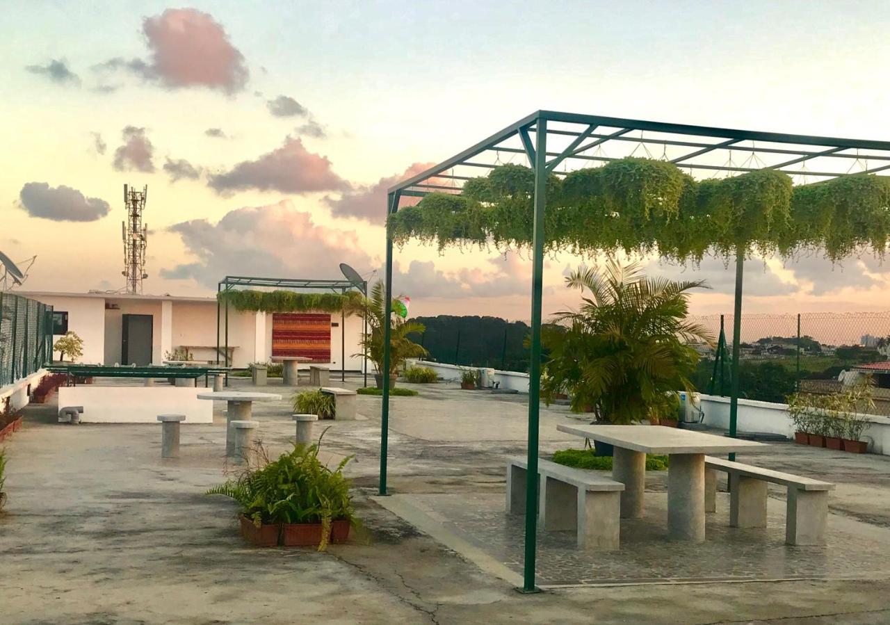 Residence Awale Abidjan Luaran gambar