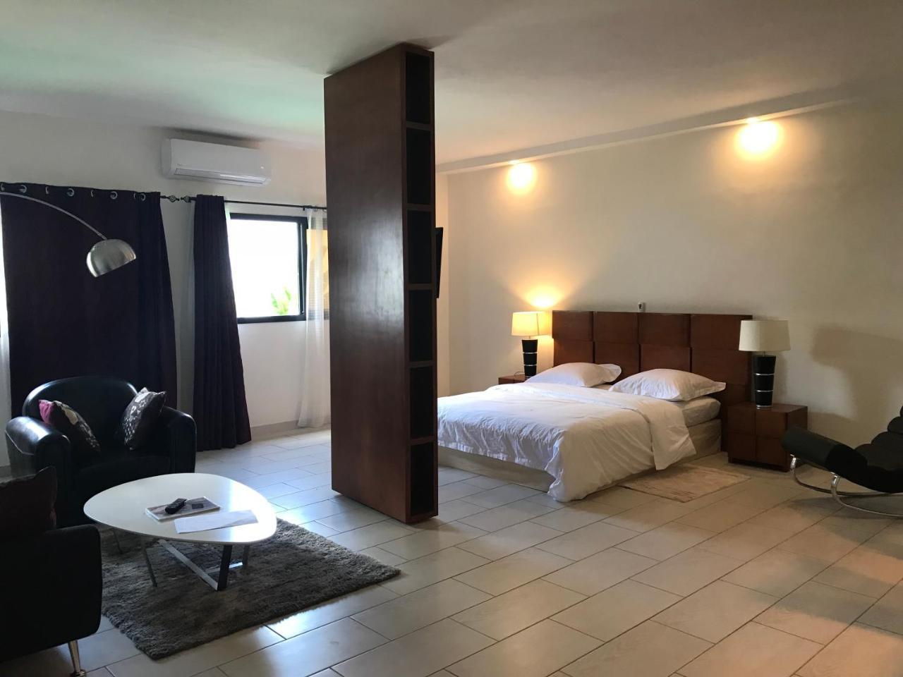 Residence Awale Abidjan Luaran gambar