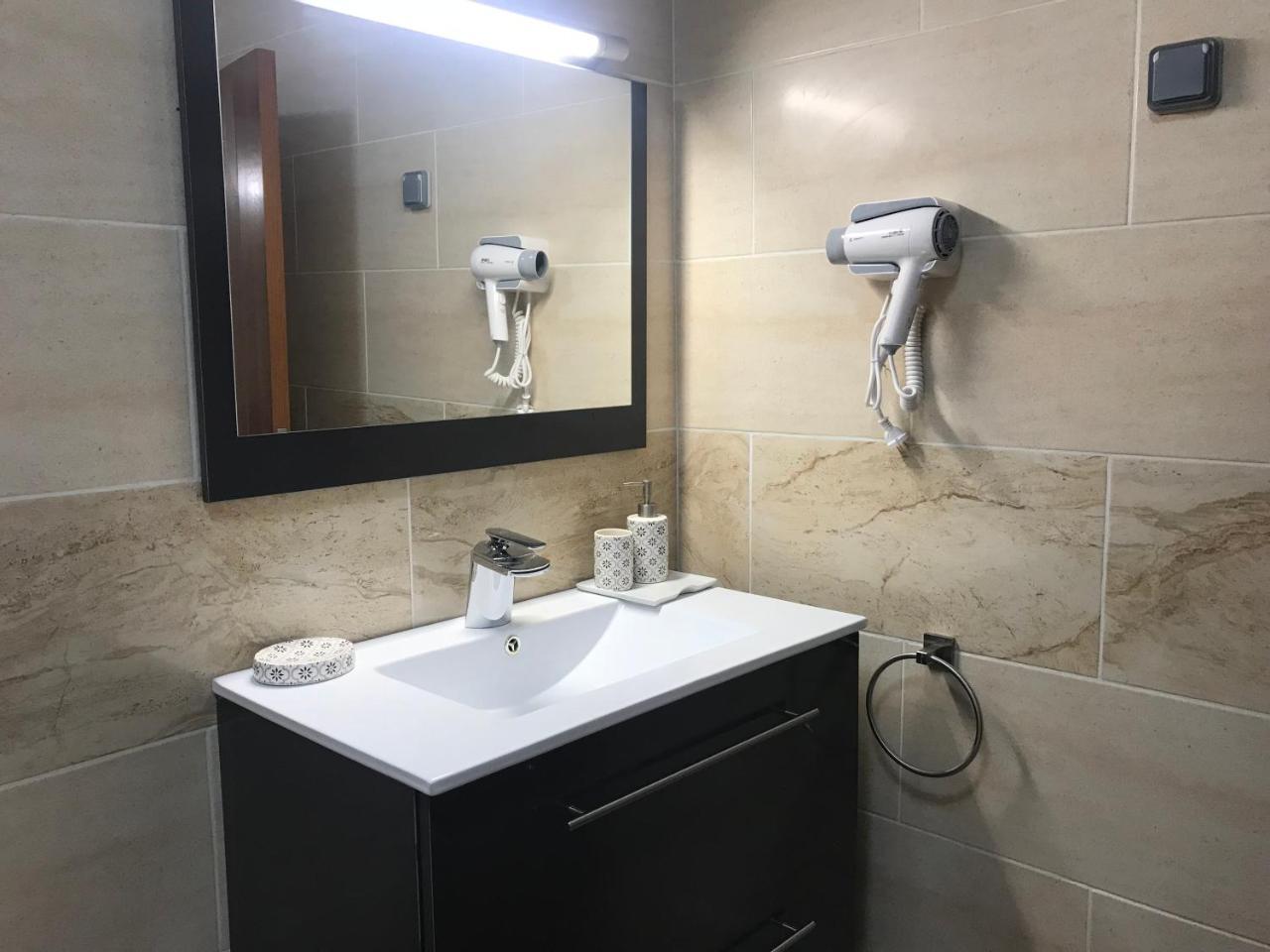 Residence Awale Abidjan Luaran gambar