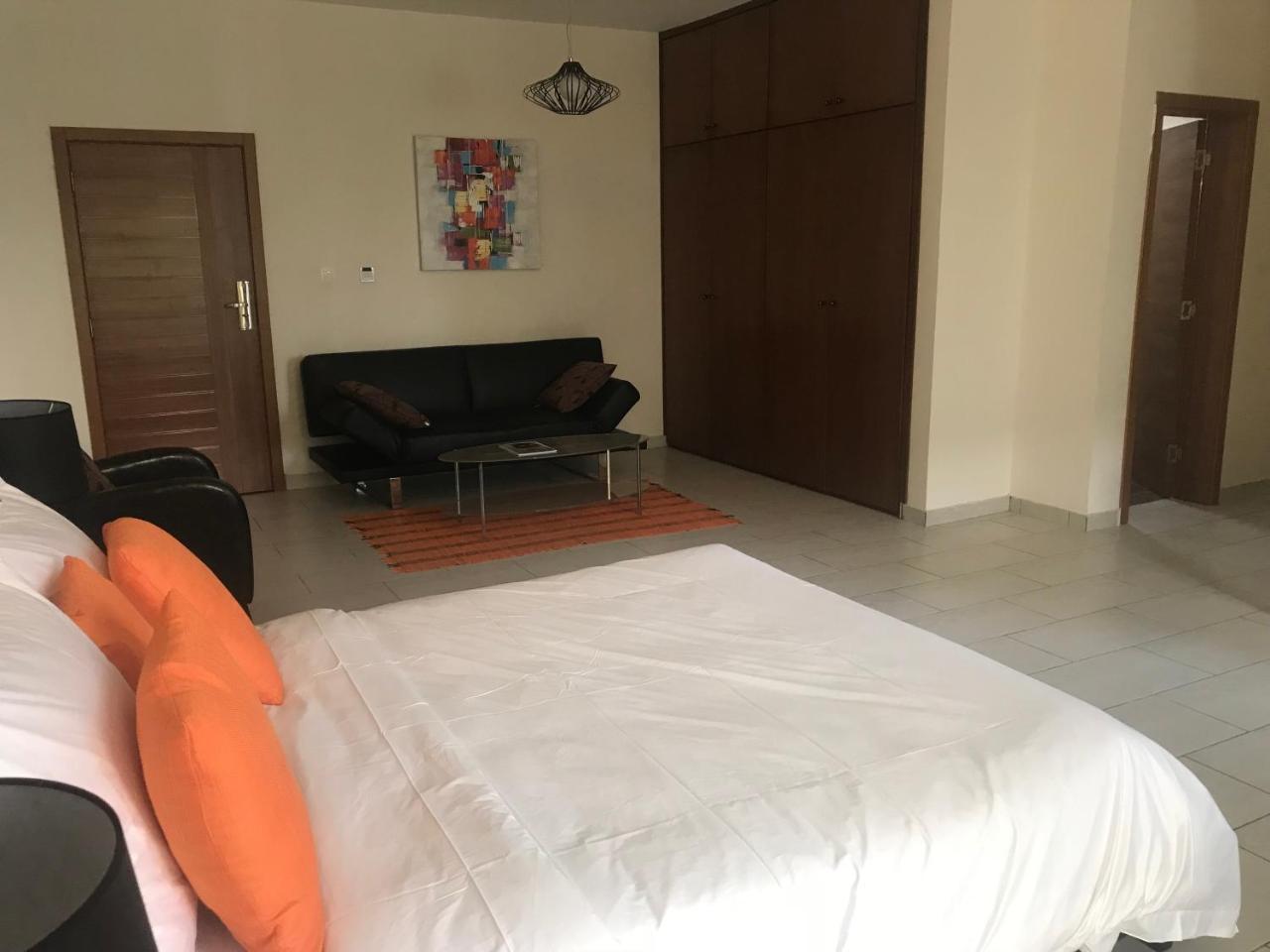 Residence Awale Abidjan Luaran gambar