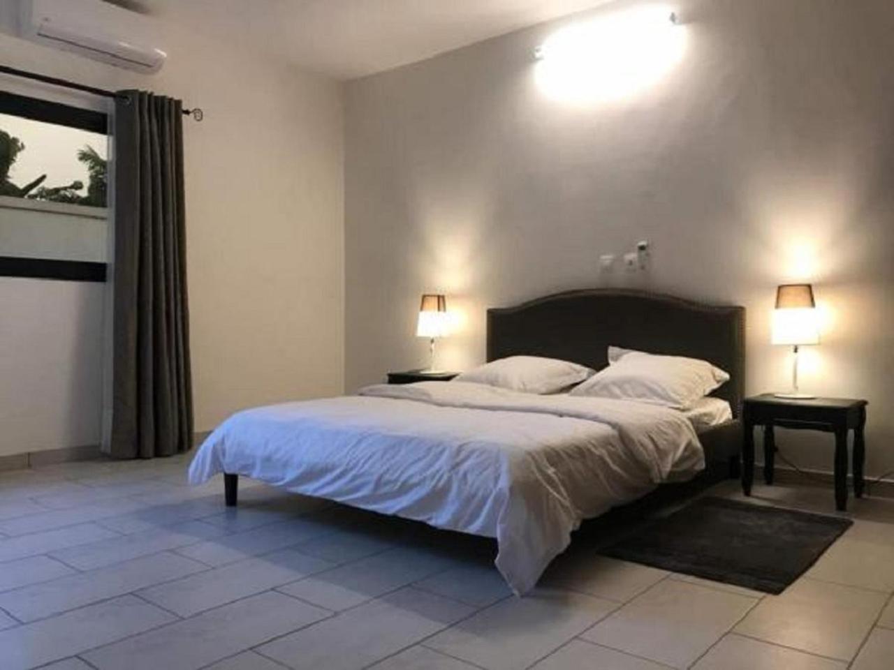 Residence Awale Abidjan Luaran gambar